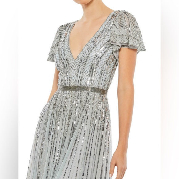 Cap sleeve embellished A-line blue slate gown - Picture 4 of 4